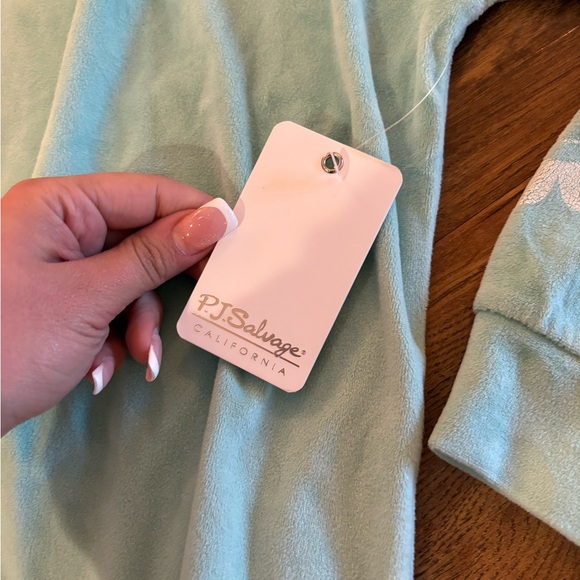 NWT P.J. Salvage Blue Peace and Heart Pajama Set - Picture 6 of 9